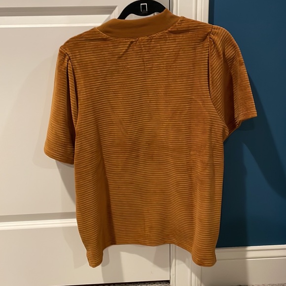 Madewell velour shirt - Picture 3 of 3